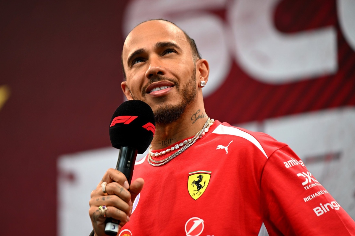 Damon Hill: Ferrari would be "silly" not to listen to Lewis Hamilton