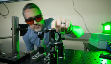 Good sense: Turning diamond dust into quantum advantage