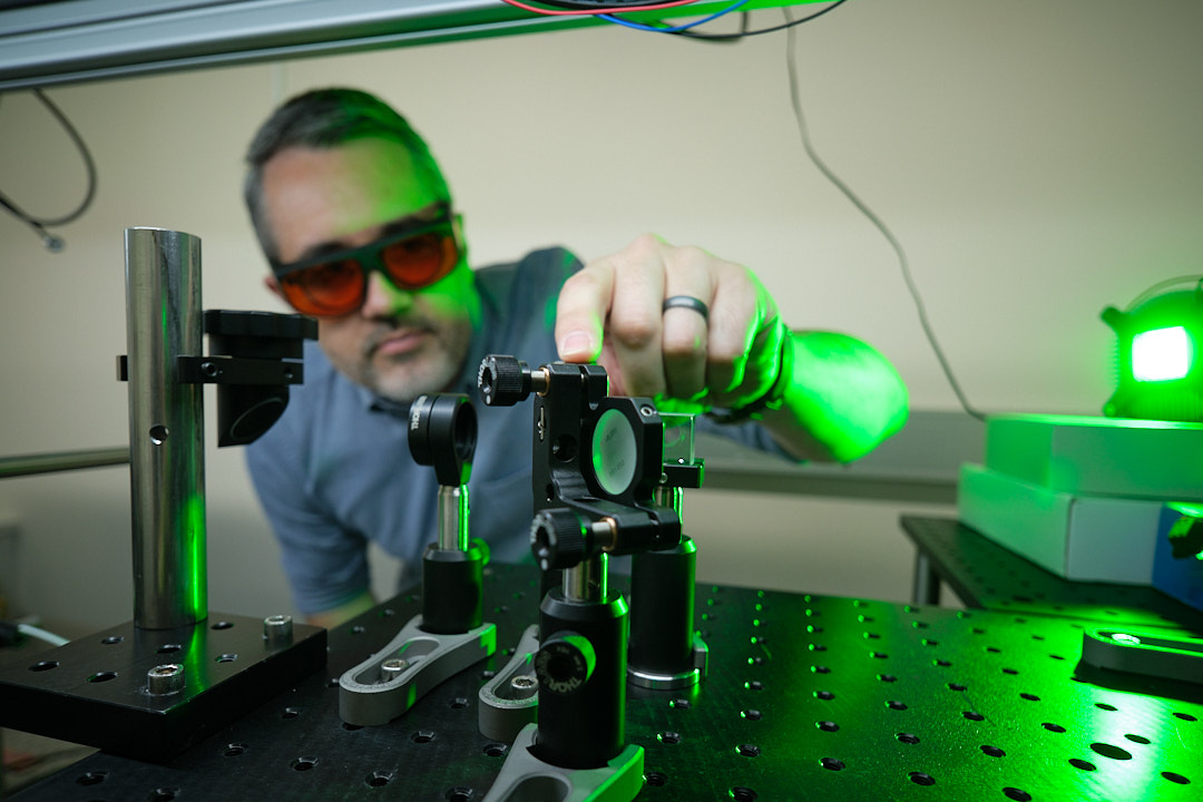 Good sense: Turning diamond dust into quantum advantage