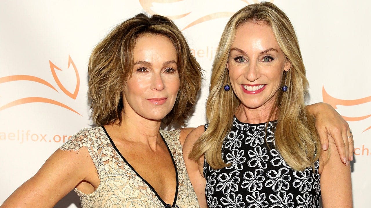 Jennifer Grey, Tracy Pollan pose topless in throwback birthday tribute