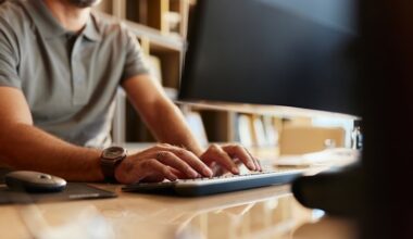 Working from home benefits: Why hybrid models are the sweet spot for mental health and avoiding workplace burnout