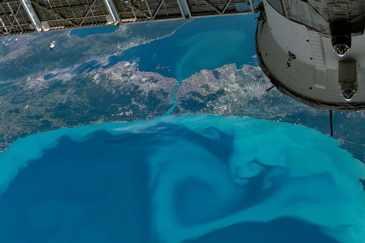 A Turquoise Tint for the Black Sea