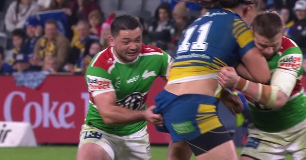 Cheese forces a mistake | NRL.com