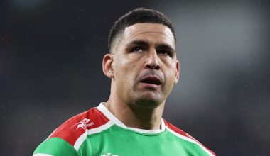 NRL 2026: Wayne Bennett backs Cody Walker to play on after out-gunning NSW No. 6 rival Mitchell Moses
