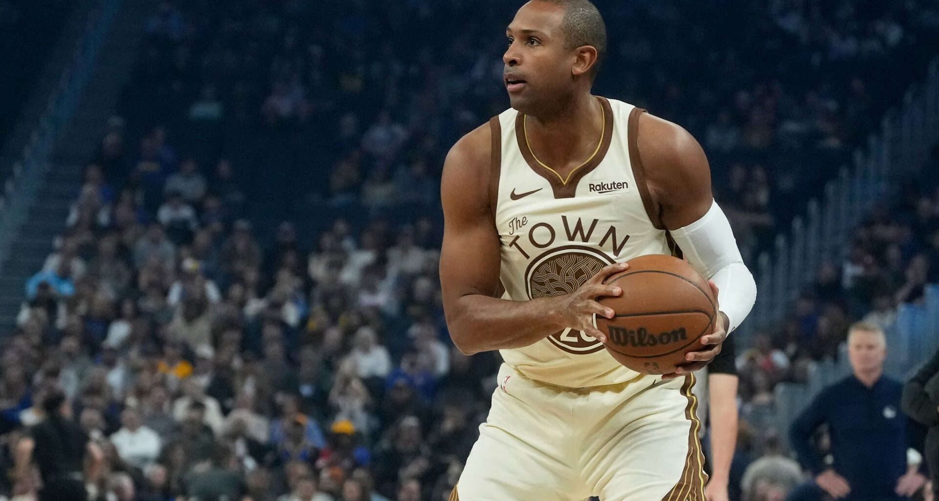 Warriors’ Al Horford agrees to new two-year deal for $14 million