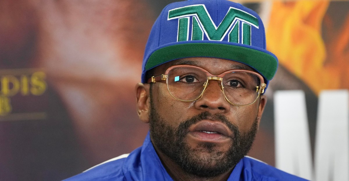 Floyd Mayweather vs Mike Zambidis called off for this weekend