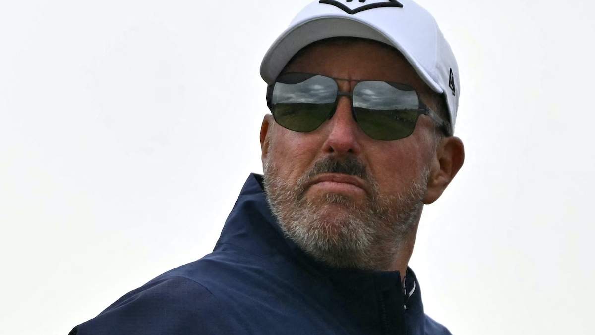Phil Mickelson Makes Major Career Decision as Allegations Mount