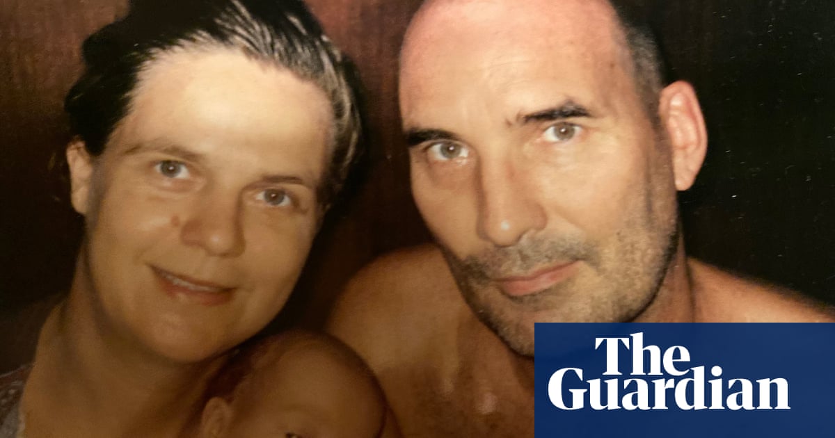 The moment I knew: After witnessing trauma at a refugee detention centre, we held each other and cried | Australian lifestyle