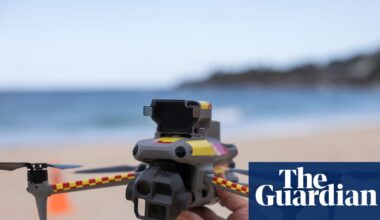 NSW beaches to get dawn-to-dusk drone patrols in $34m anti-shark program | New South Wales