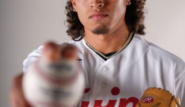 Laredo's Marco Raya makes MLB debut