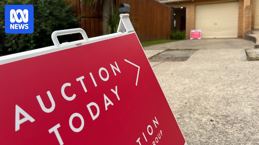 Sydney and Melbourne record worst property auction clearance results in years
