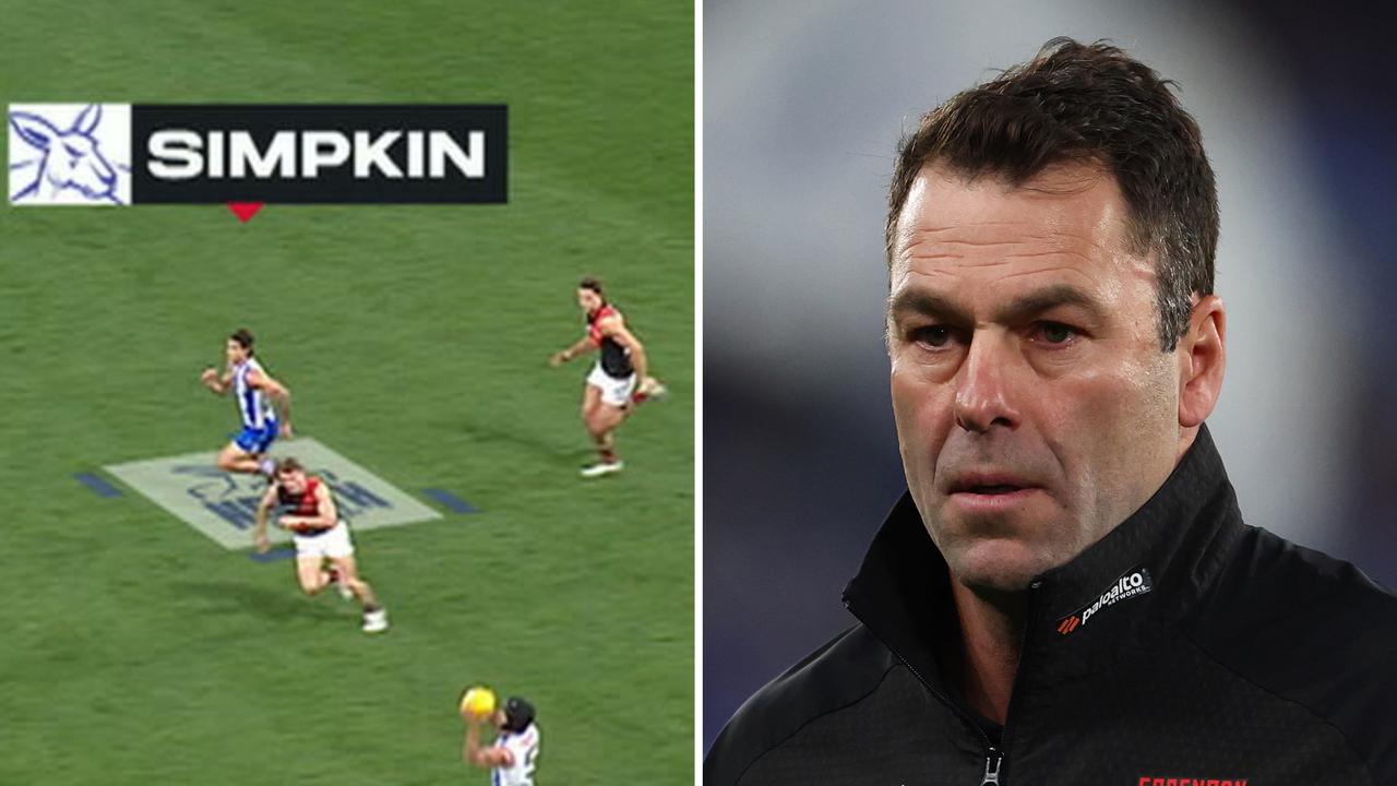‘Completely lost’: The horror sign suggesting Bombers are even worse after sacking Scott