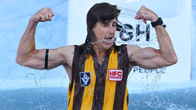 Mark Howard went down as his hero Jason Dunstall. 