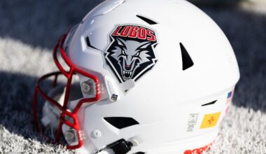 Football: Lobos continue adding to the pack