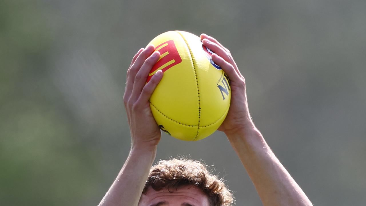 AFL 2026: Max Knobel investigated over alleged homophobic slur in VFL match