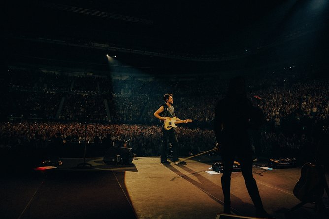 Niall Horan performs at Rod Laver Arena in 2024.