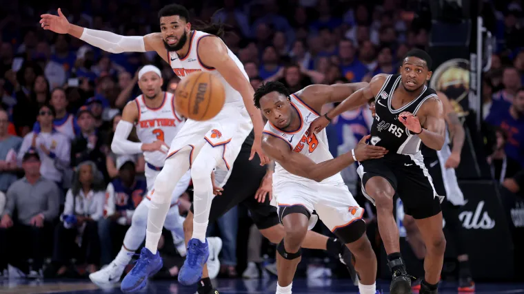 Hall of Famer points to one thing he can't forgive in Spurs' collapse image
