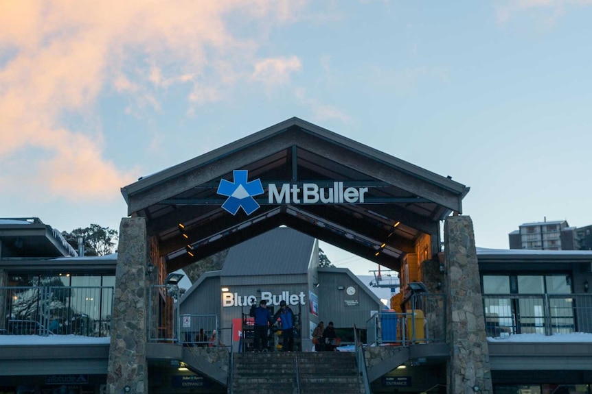 The entrance to the Mount Buller snowfields.