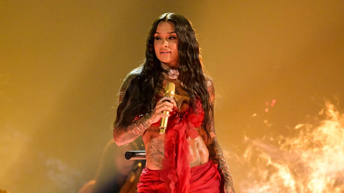 Kehlani Bids Farewell To “Folded” With Ethereal BET Awards Performance