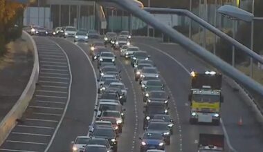 Perth traffic: Heavy congestion after crash closes part of Mitchell Freeway southbound in Woodvale