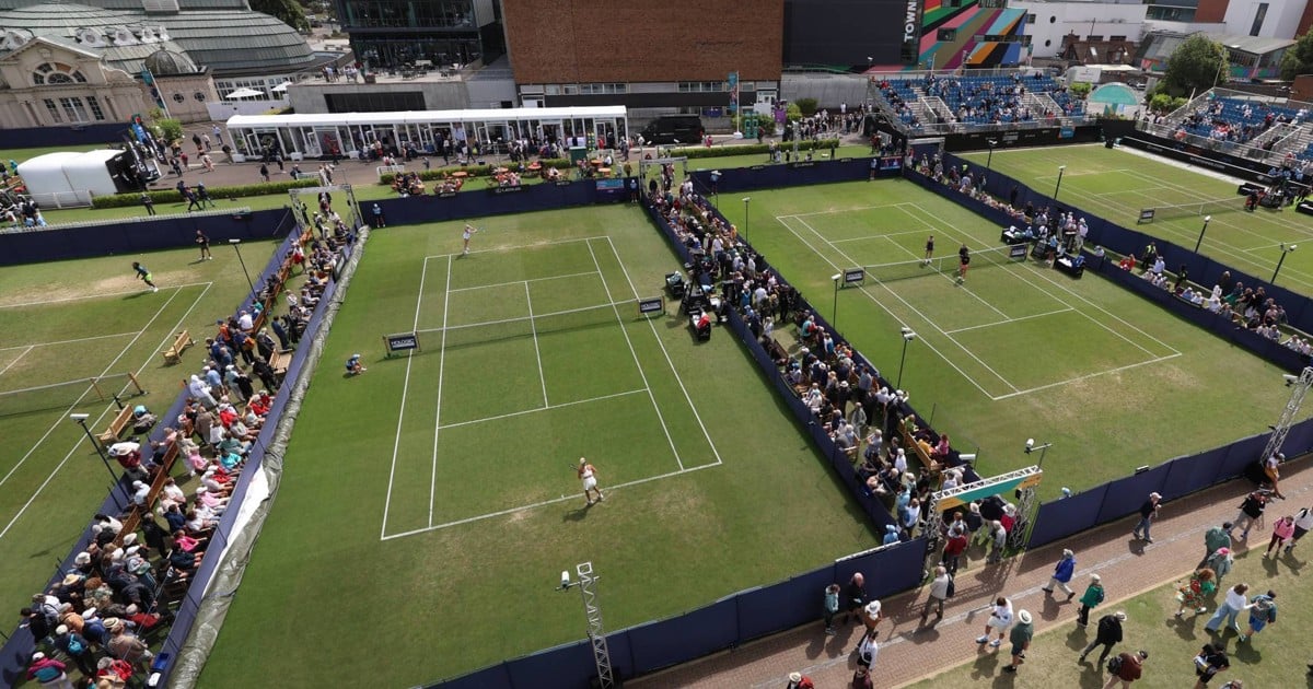 Enjoy free family tennis on Eastbourne grass courts at Lexus Community Day