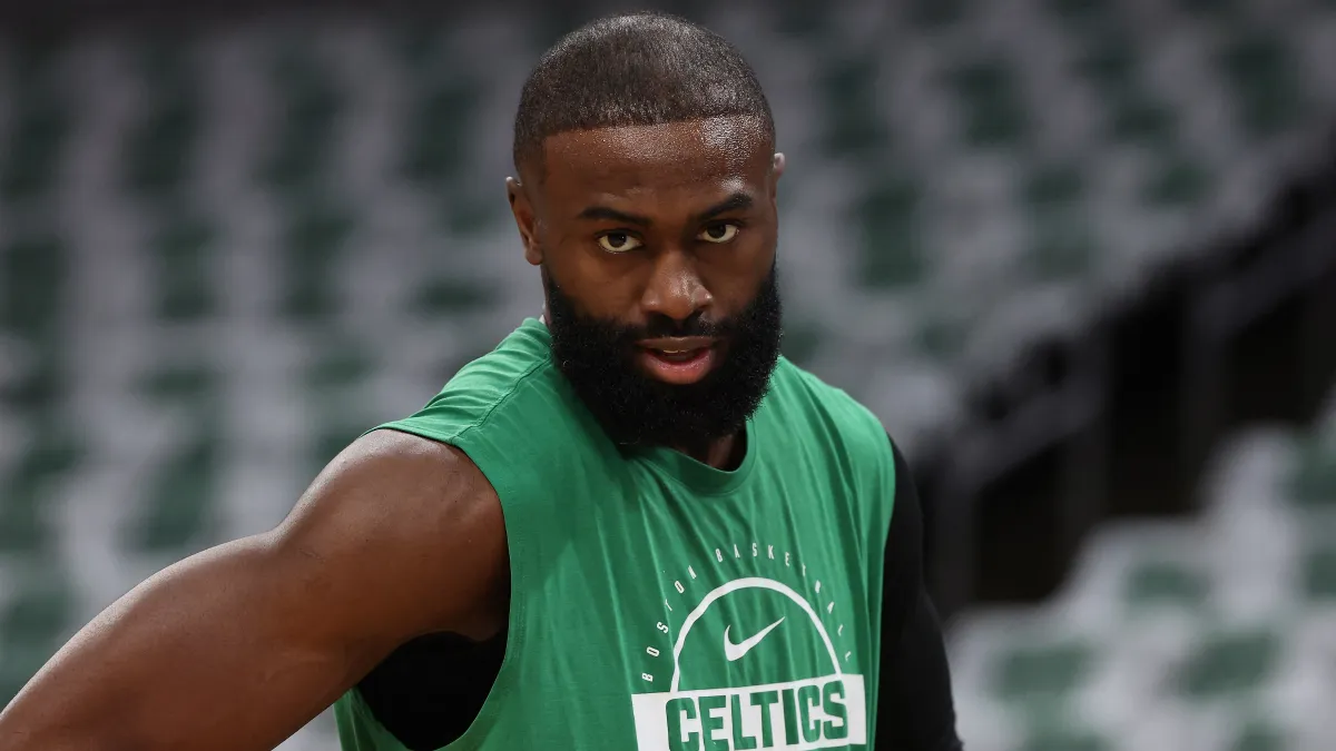 Jaylen Brown Reportedly Wants Celtics-Giannis Antetokounmpo Resolution In Next 48 Hours image