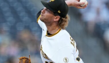 10 Braxton Ashcraft strikeouts lead 'contagious hitting' Pirates to a blowout win against the Mariners