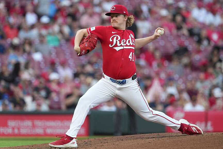 MLB roundup: Kansas City wastes former Central Arkansas pitcher Cameron’s 1-hit effort, loses to Cincinnati
