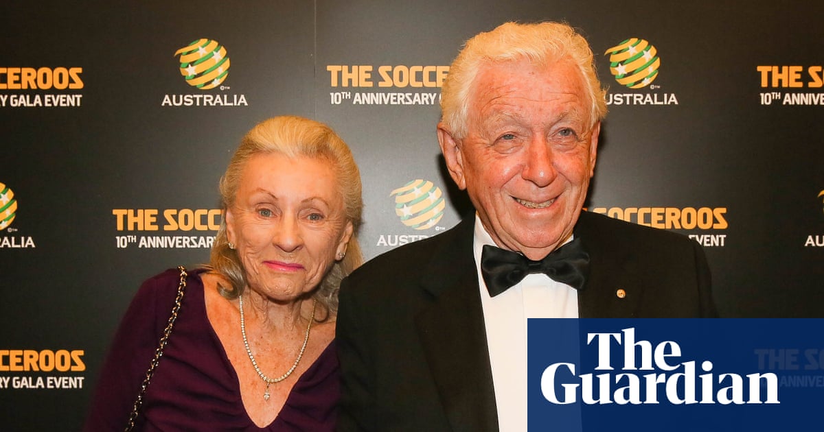 Frank Lowy’s family subjected to 15,000 serious online hate attacks in one year, antisemitism commission hears | Royal commission on antisemitism and social cohesion