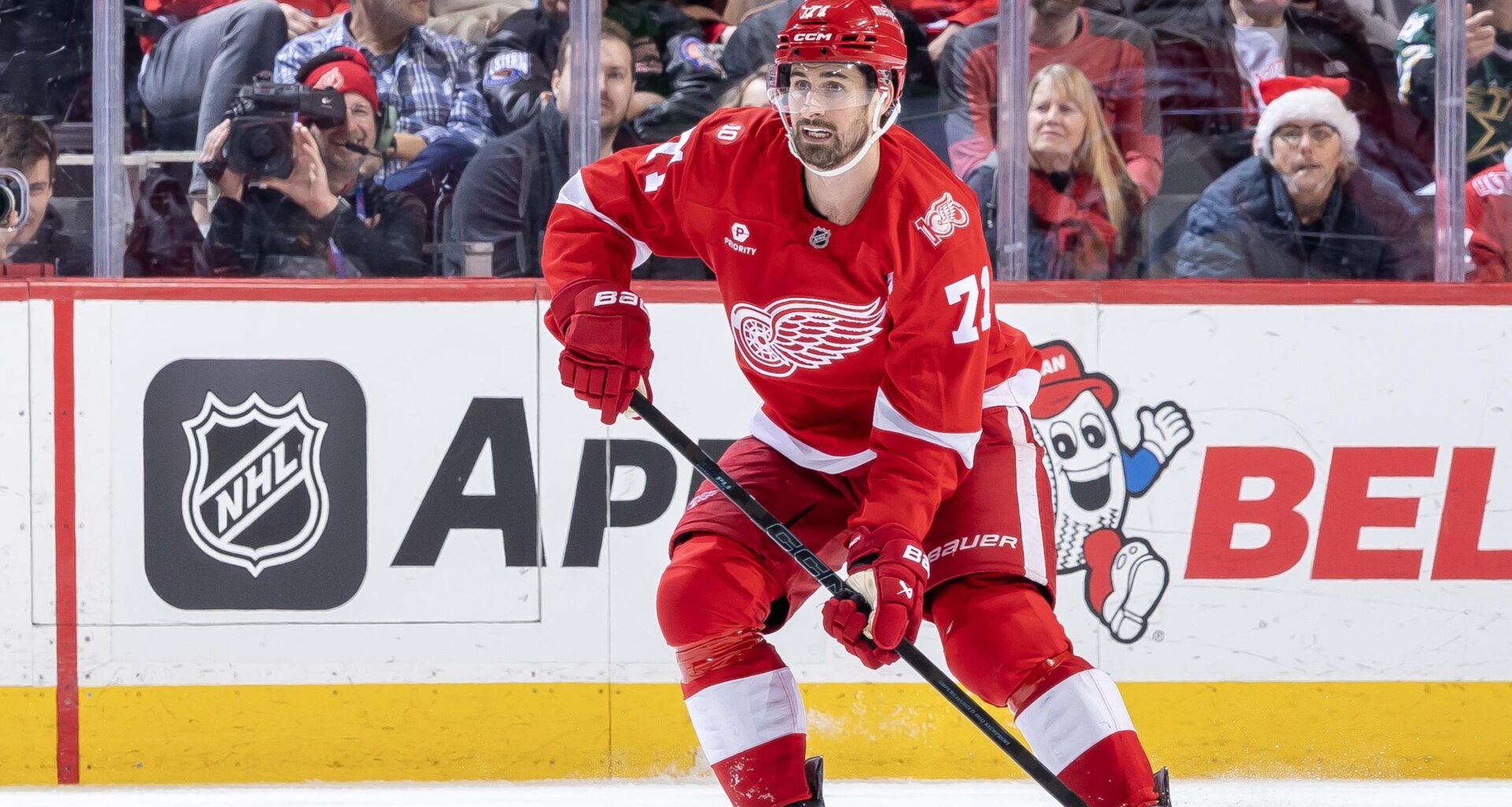 4 Trade Packages for Dylan Larkin Amid NHL Rumors