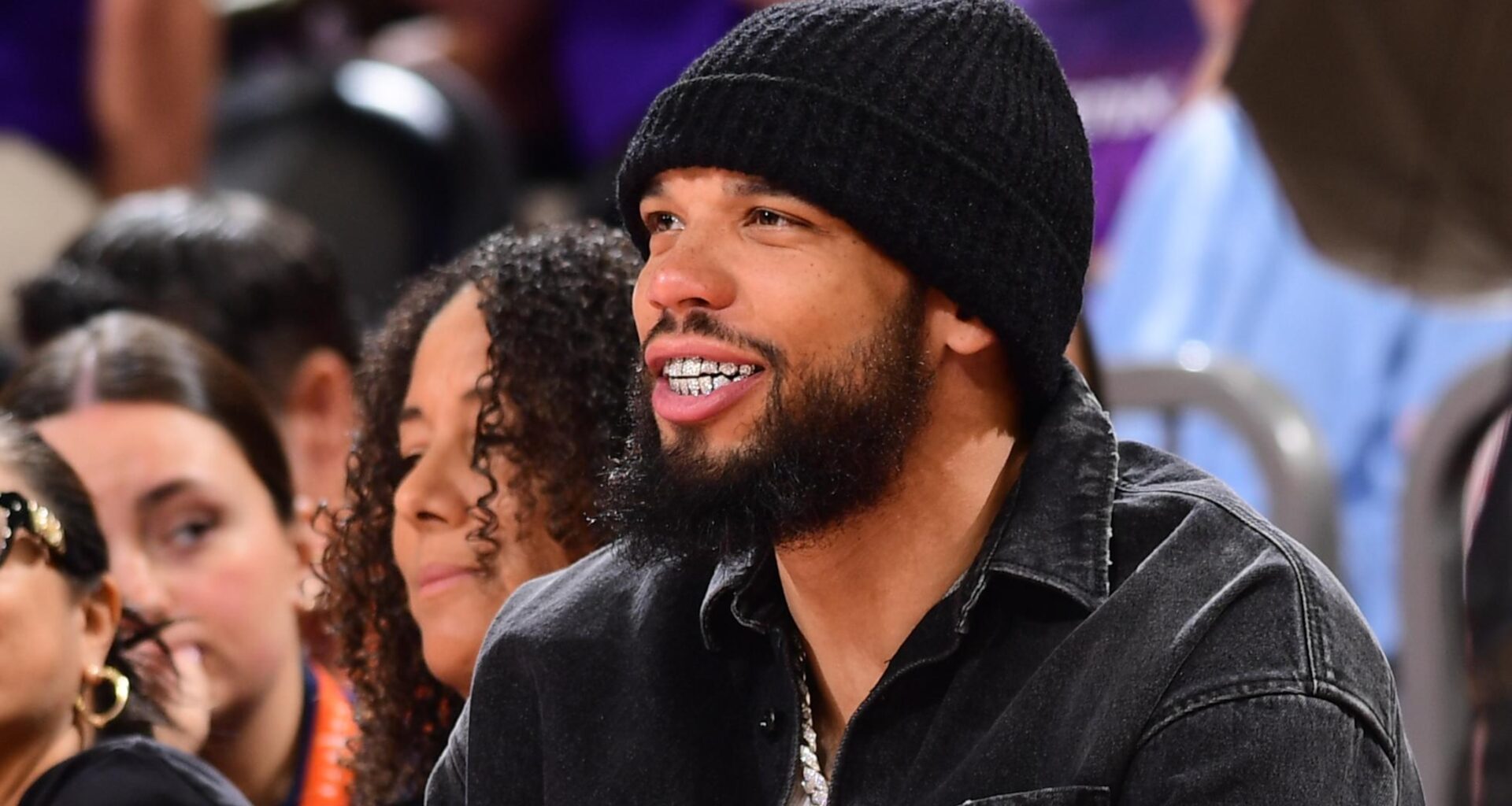 Suns' Dillon Brooks Says He Finished Flight School in New IG Photo Amid 2026 NBA Offseason