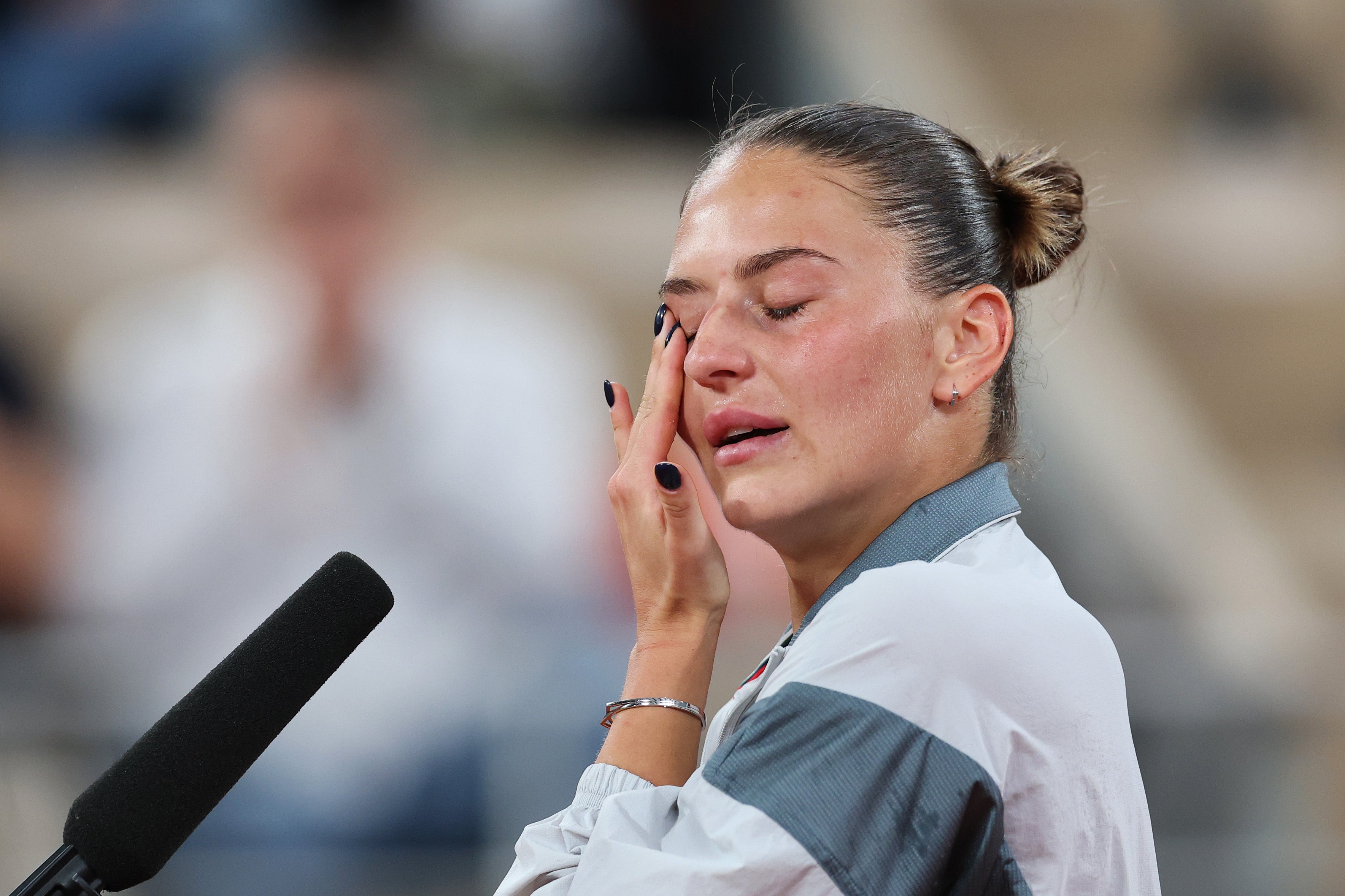 Kostyuk dedicated her all-Ukrainian tie with Svitolina to he compatriots back home
