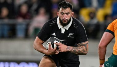 Rugby: Tyrel Lomax locks in future with All Blacks, Hurricanes, Mako