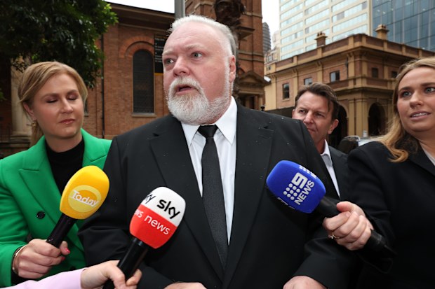Kyle Sandlands talking to media outside the court in Sydney