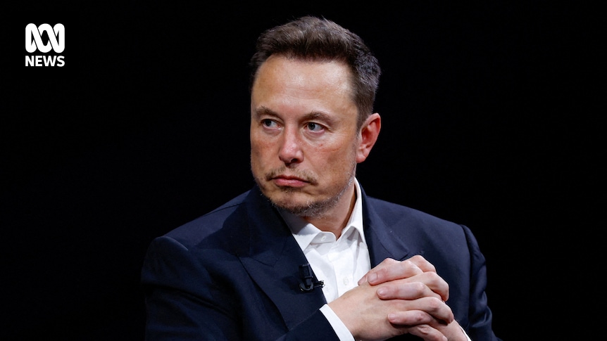 As Elon Musk's SpaceX goes public, Australian government officials are flagging Starlink's risks