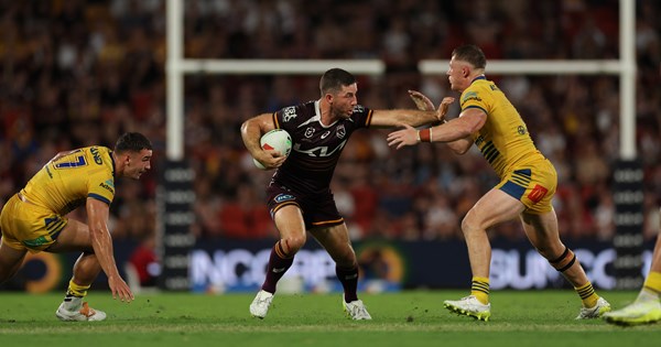 Hunt Signs On Through 2027