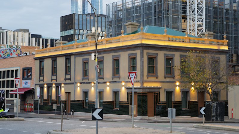 Corkman Irish Pub, Carlton: Illegally razed hotel rebuilt after decade of drama