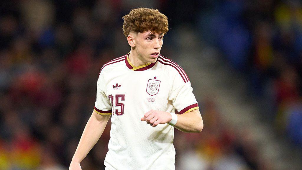 Munoz is 'one of the pearls of Spanish football'