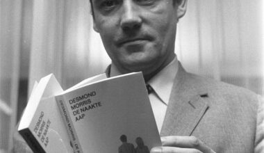 Remembering Desmond Morris, the Surrealist painter and zoologist who explored the artistic abilities of apes - The Art Newspaper