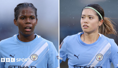 Manchester City's Khadija 'Bunny' Shaw and Yui Hasegawa