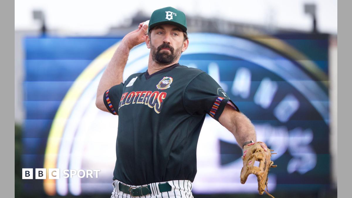 Liam Plunkett throws a pitch for the Oakland Ballers