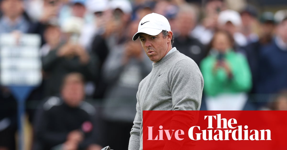 US Open 2026: golf under way after two-hour fog delay on day one – live | US Open