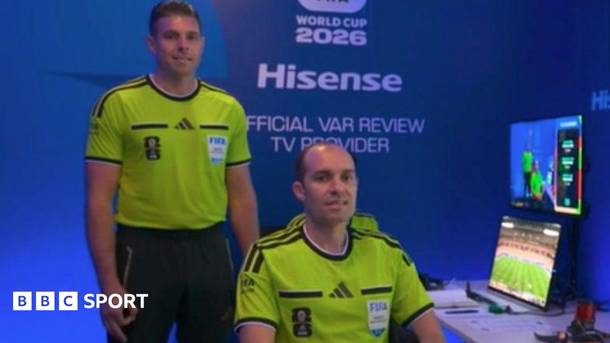 Australian referee Shaun Evans gestures during the World Cup 2026 qualifying match between Qatar and United Arab Emirates