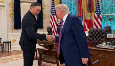 Trump Meets Oleksandr Usyk at White House Oval Office