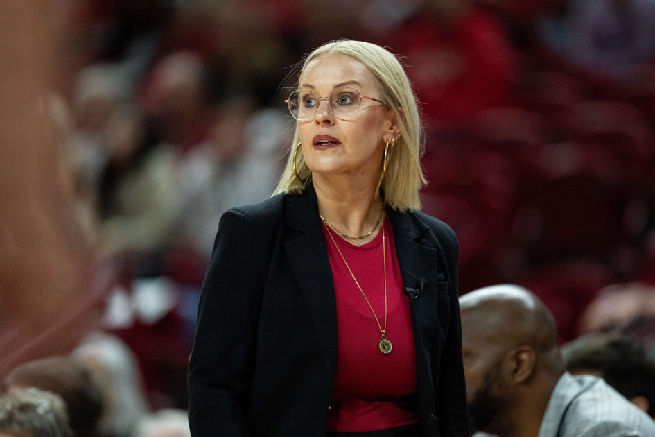 Women’s Basketball to Host Wake Forest for SEC/ACC Challenge