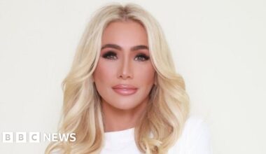 Maga influencer Melissa Rein Lively admits Bond Street assault - BBC