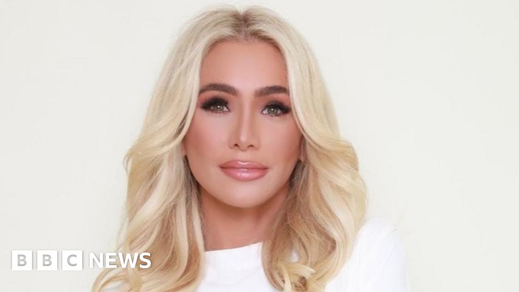 Maga influencer Melissa Rein Lively admits Bond Street assault - BBC