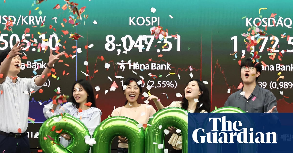 Chip, chip ... boom? South Korea tech makers join the trillion-dollar club but some fear a short-circuit looms | South Korea