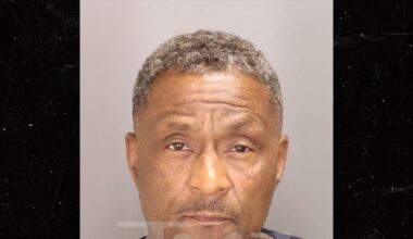 Ex-NFL Receiver Andre Rison Jailed for Allegedly Driving While Intoxicated