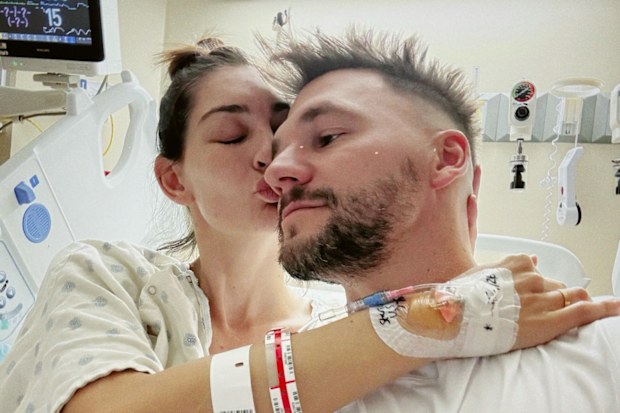 Leah jay pregnant Aussie influencer surgery